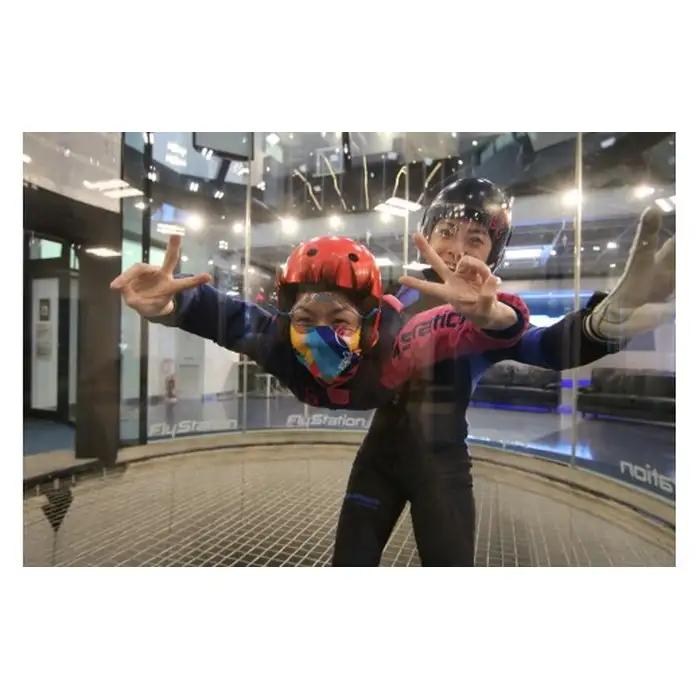 FlyStation 1フライト 体験チケット | インドアスカイダイビング スポーツ 室内 次世代型アトラクション 最大時速360キロメートル 無重力体験 埼玉県 越谷市