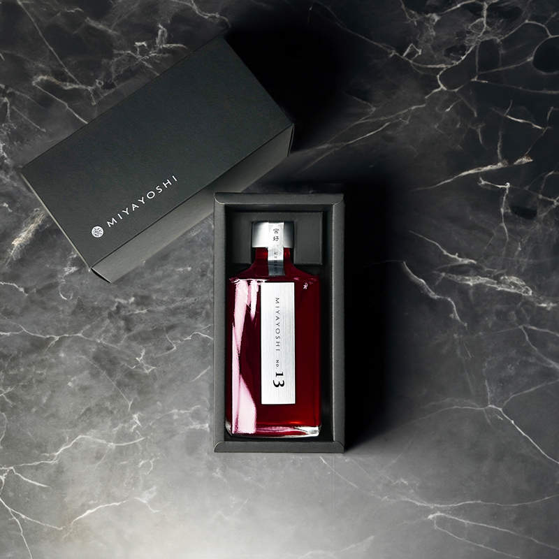 1105.MIYAYOSHI　SILVER LABEL　No.13 large bottle(A1105-1)