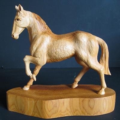 ふるさと納税 高山市 飛騨一位一刀彫　駿馬(大) g111