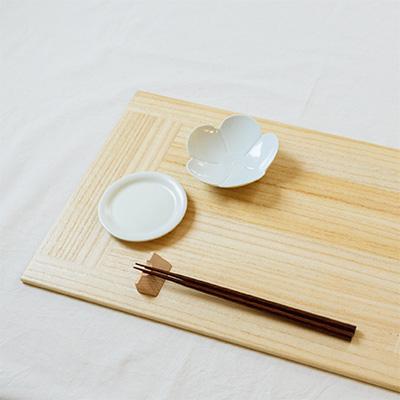 ふるさと納税 加茂市 お手入れ簡単・天然木ランチョンマット〈KIRI Place Mat クリア2枚組〉 |  | 02