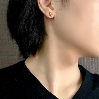 ふるさと納税 昭和町 純金 ピアス カブトムシ 24金 片耳用 K18 昆虫 キャッチナッシャー 220330101um |  | 01