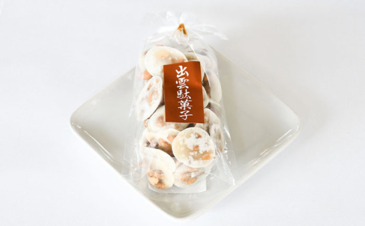 駄菓子 西八製菓 豆板糖 160g×15袋 だがし おやつ 豆菓子 豆板 ピーナッツ 落花生 飴 160g 15袋 15個 大容量 セット 詰め合わせ まとめ買い お菓子 懐かしい 伝統菓子 和菓子 