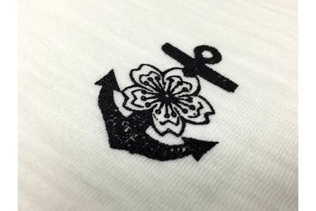 Tシャツ【呉鎮守府】 ホワイト Lサイズ 白 tシャツ オリジナル シャツ 半袖 綿100% 海軍 くれちん 大人 日本製 広島県 呉市 ku091-051-l-r