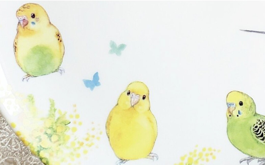 ミモザとセキセイインコ達の大皿