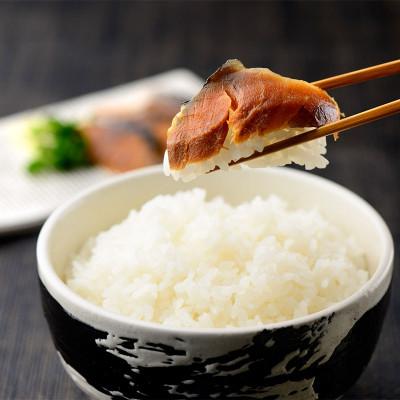 ふるさと納税 小浜市 伝承小浜仕込 鯖へしこ半身×2枚　あつあつの白ご飯、お茶漬や酒の肴に |  | 01