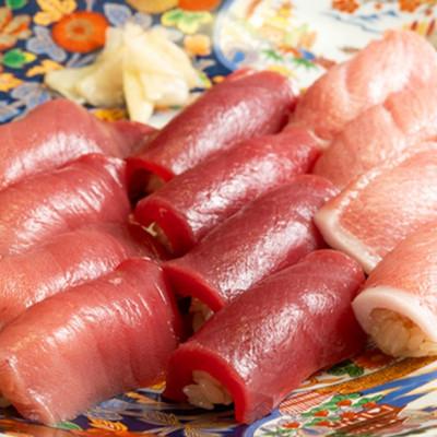 ふるさと納税 新宮市  和歌山県串本産　本マグロ(養殖)トロ&赤身セット　3kg(冷凍) |  | 02