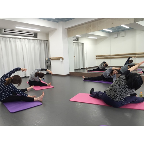 毎日の健康と美容のためのストレッチ教室（5回分）