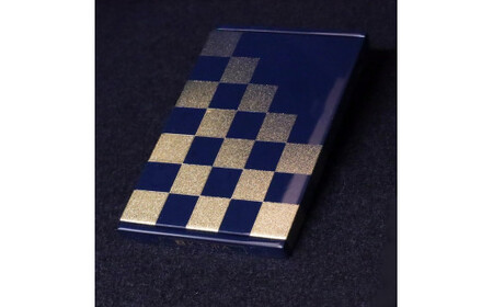 K．TURA　市松模様木製名刺ケース（黒） ／ カードケース 入れ物 小物 漆塗り 純金箔 金 伝統 お洒落 おしゃれ 和 和風 イチマツ 贈り物 プレゼント 埼玉県 No.067