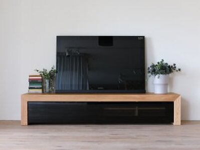 CHOCOLAT TV Board 168 oak