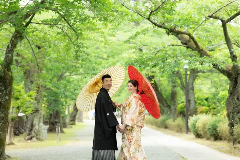小田原城フォトウェディング（60分撮影・衣装・美容・写真データ付き）【小田原 出張撮影 60分 撮影データ 写真データ 写真 カメラマン 同行撮影 時間内撮影し放題　小田原城 結婚 結婚写真 神奈川県