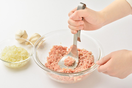 LS1510 ミートこねらー