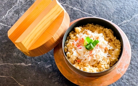 料亭の釜飯 3種詰め合わせ（蟹・海鮮・鶏　各2人前400g×冷凍3パック） [老舗割烹料亭 遊亀楼魚兵]【010S425】