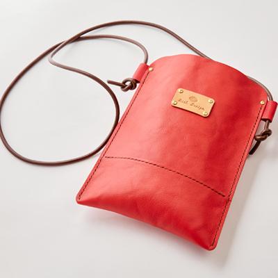 ふるさと納税 函南町 【ハンドメイド】やわら革サコッシュ(レッド) |  | 02
