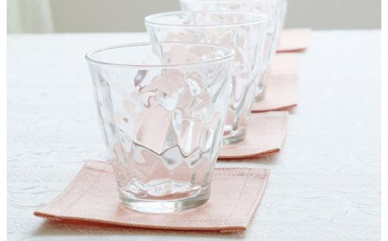 拭き取れるコースター（コーラルピンク)