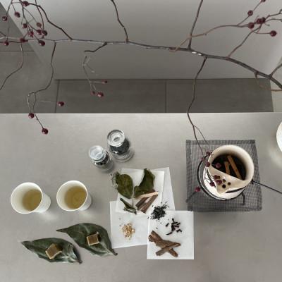 ふるさと納税 新庄村 【ギフト箱2種入】「からくさ」植物茶BOXセット(KOGANE3袋+MEGURU3袋) |  | 02