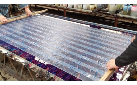 墨流し染 シルク ネクタイ (01緑泡柄) / 一点物 絹 現代風 アート サテン織 贈り物 上品 染美堂 奈良県 葛城市【snbd011】