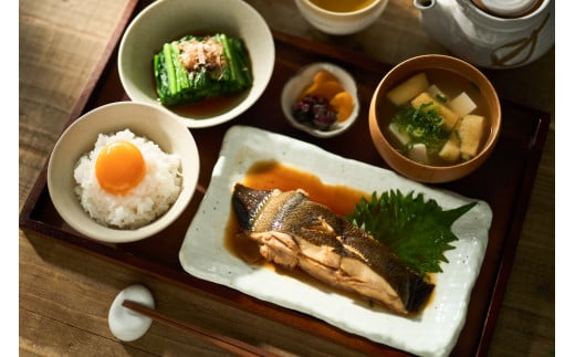 こだわりの国産丸大豆醤油（こい口2本、うす口1本）詰め合わせ[505]