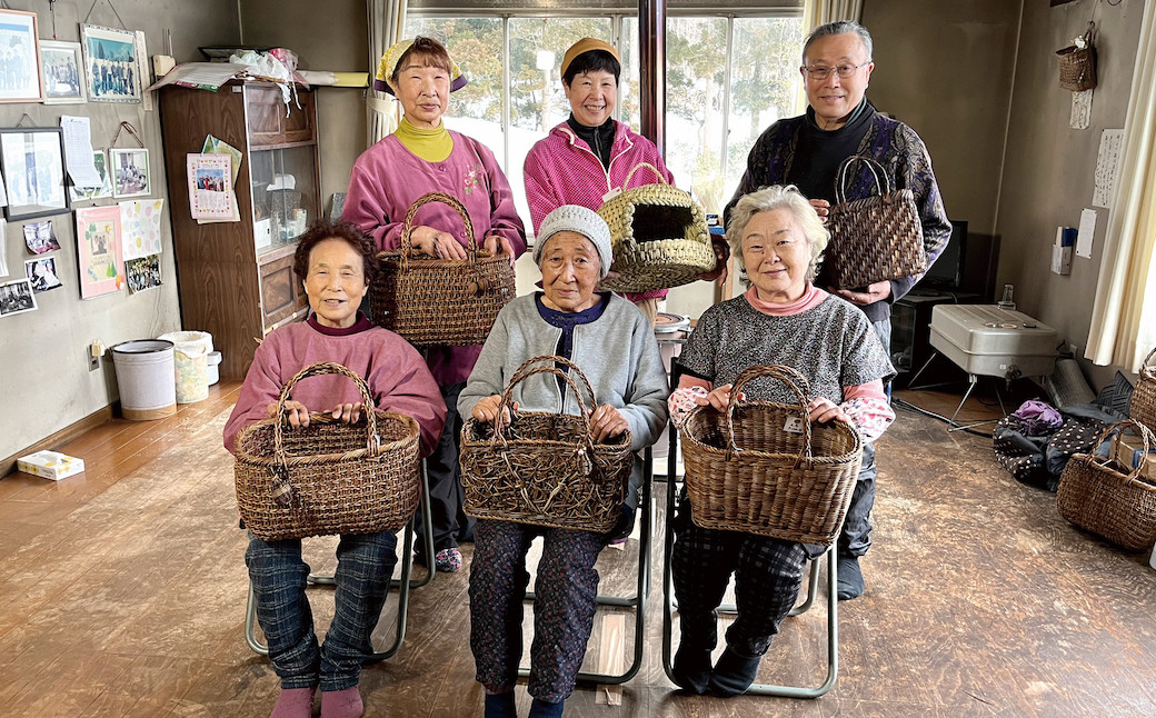 西和賀町で代々受け継がれている 伝統の工芸品。私たちが編んでいます！