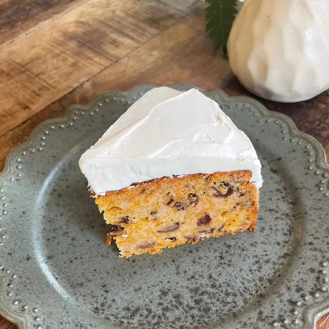 米粉のキャロットスパイスケーキ 豆乳ヨーグルトとココナッツオイルのアイシング | お菓子 焼き菓子 ケーキ キャロットケーキ アイシング グルテンフリー 卵 乳製品 小麦粉 不使用 洋菓子 米粉 大分