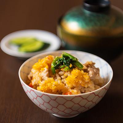 ふるさと納税 大館市 【割烹美さわ】比内地鶏4種セット(炊き込みご飯・もつ煮・レバー旨煮・吟醸酒粕漬け2枚) |  | 03