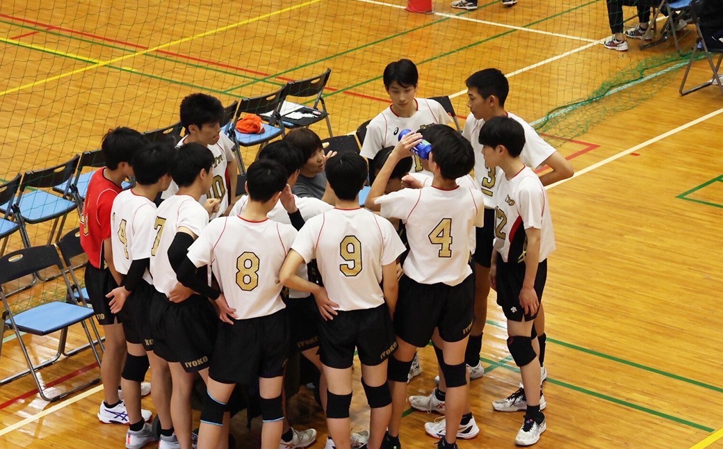 【返礼品なし】 伊予高校 魅Can部 （書道部、バレーボール部）への応援寄附