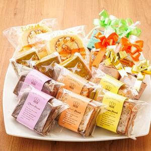 【毎月定期便】【老舗洋菓子店 クランツ】8種類のお菓子の詰め合わせセット(計17個入り)全4回【配送不可地域：離島】【4068221】