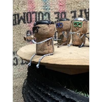 ふるさと納税 小山市 ハンドメイド人形“コルくん(R)”音楽バージョン　5体詰め合わせセット |  | 03