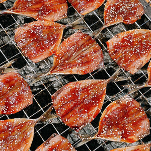 ヤマボシ水産　自家製干物セット 倉沢の鯵天日干し 200ｇ×6Ｐ□