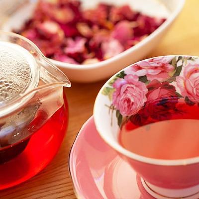 ふるさと納税 大野城市 バラの和紅茶　リーフ50g |  | 01