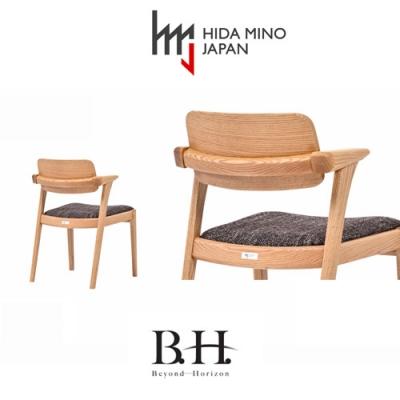 ふるさと納税 関市 B.H. ダイニングチェア ショートアーム オーク材 イス 椅子 |  | 02