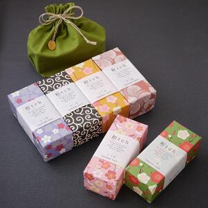 水引で作る【松】が美しいハンドメイドウォッチ　贈り物に心を添える伝統工芸品　ベルトカラー：オリーブ　WJ007 松-オリーブ
