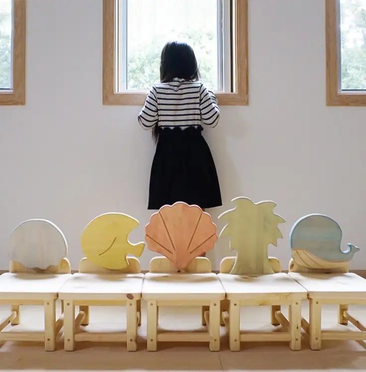 木製キッズチェア 『こども椅子』（くらげ ラムネ色） │パイン材 ハンドメイド 子供用 キッズチェア おしゃれ 子供用家具 WoodPark 和歌山県美浜町