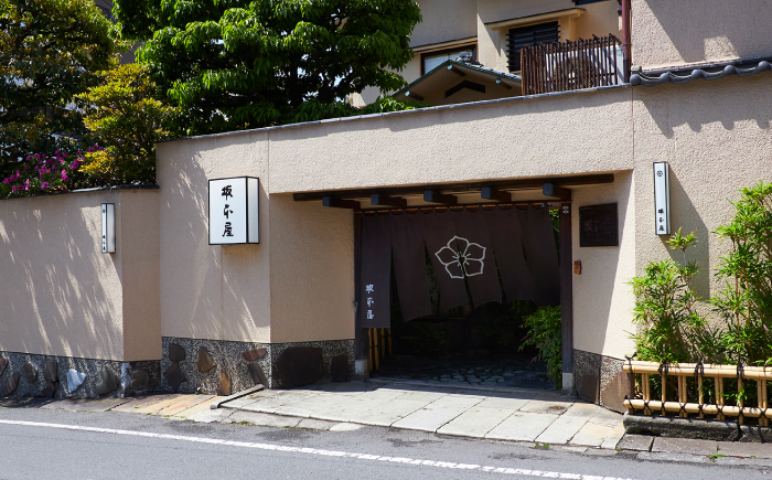【12回定期便】【高島屋選定品】【料亭坂本屋】角煮めし10個入り＜高島屋＞ [CFQ090]