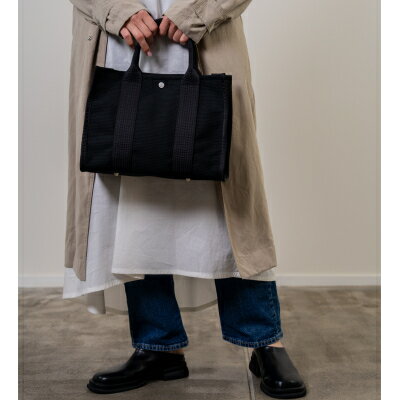 【ふるさと納税】三河木綿刺子織　sasicco　スクエアトートM 黒【1683940】