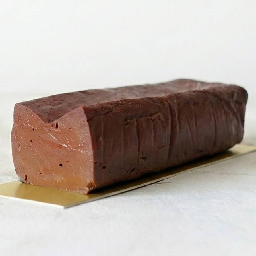 ＜chocolatier KAITO＞テリーヌショコラ　1本(330g)（三越伊勢丹選定）