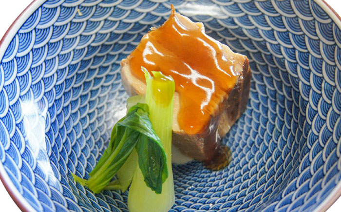 奥出雲ポークの角煮 1個 | 奥出雲 ポーク 角煮 惣菜 老舗 島根県雲南市/株式会社由多香 [AIBA010]