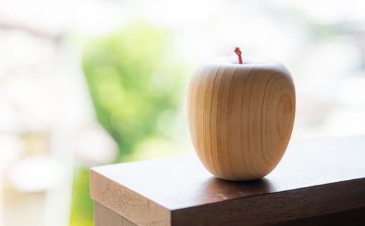 約７cm程の大きさなので何処にでも置くことができます！