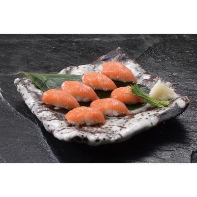 ふるさと納税 宮城県 みやぎサーモンロイン550g(背・腹　各1パック) |  | 01