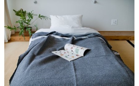 ラムワッフルブランケット（チャコールグレー）テンジンファクトリー製 寝具 リネンブランケット ワッフル 毛糸 