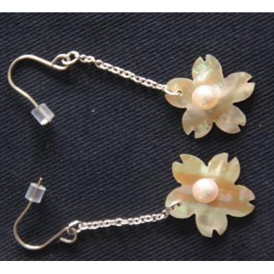 ふるさと納税 志摩市 貝と真珠　ピアス【桜:アワビ】