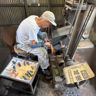 ふるさと納税 三条市 道心斎正行 鋼付玄翁 四角 150匁 玄能 金槌 大工 石工 全鍛造【248S001】 |  | 03