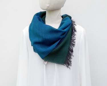 ストール　富士桜工房　KASANE（孔雀色）