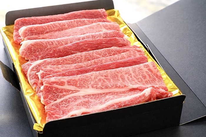
                  （冷凍） 松阪牛すき焼き モモバラ肩ロース 500ｇ b-132 ／ 瀬古食品 ふるさと納税 牛肉 松阪肉 名産 ブランド 霜ふり本舗 三重県 大紀町
                