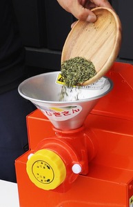 家庭用 製粉機 KJ-0【電動】＜宝田工業＞ ｜ 電動ミル ミルサー 米粉 そば粉 小麦粉 きな粉 お茶 ※離島への配送不可