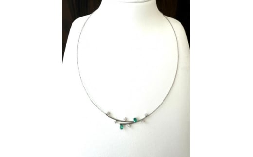 Pt850 エメラルド ダイヤモンド ネックレス(カーブタイプ)【1676208】