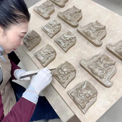 ふるさと納税 高浜市 贈り物、玄関飾りに最適、伝統工芸士が無病息災、邪気除けの願いを込めて作った鬼瓦「鬼門の鬼瓦」 |  | 03
